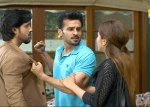 Bojh 2nd Last Episode - Areej Mohyudin - Fahad Sheikh - Sana Fakhar - 18th July 2023 - HAR PAL GEO